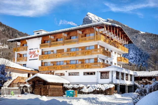 Hôtel 4 étoiles Samoëns · Neige et Roc Samoëns · Extérieur